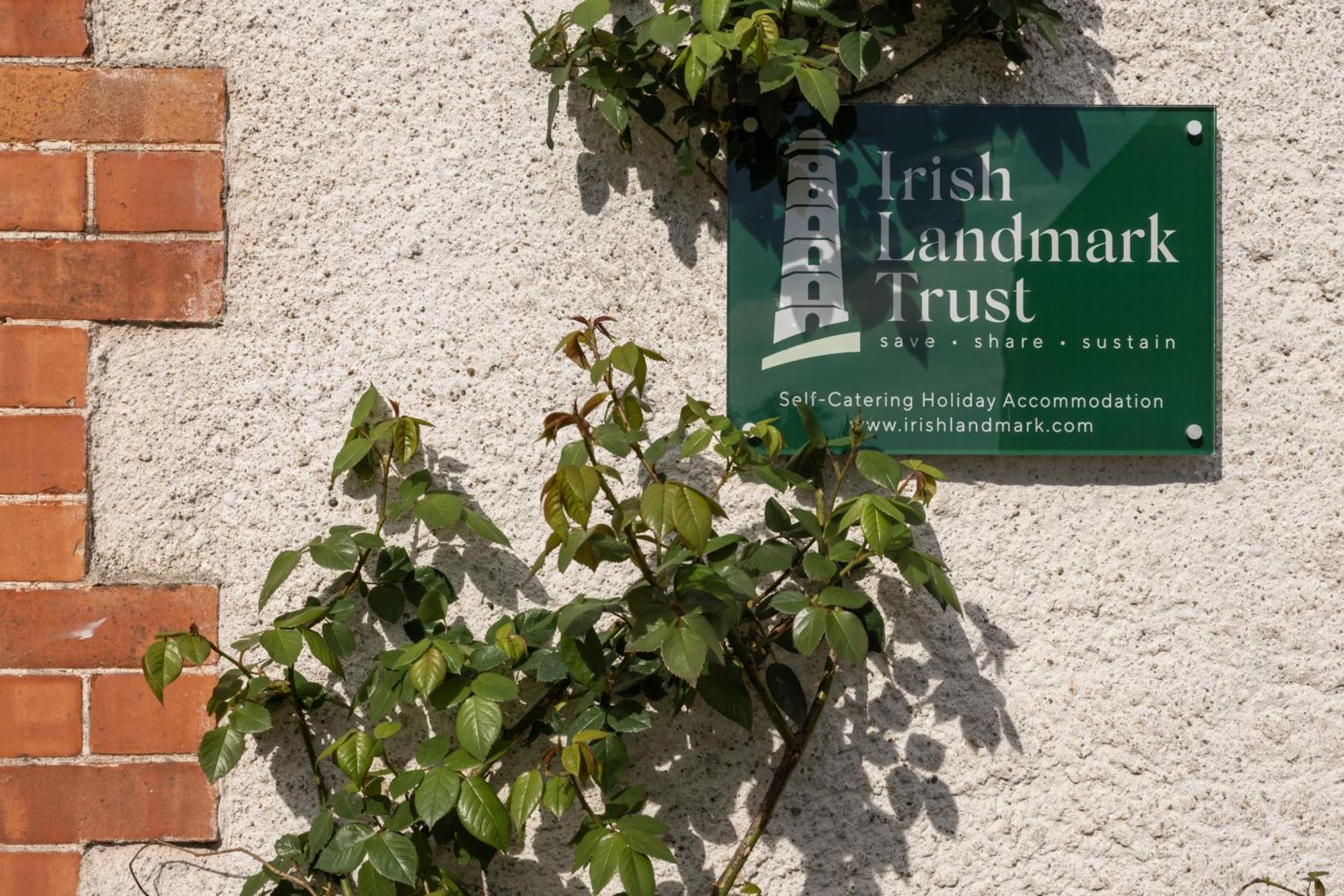 Villa Castletown Gate House Celbridge Exterior foto